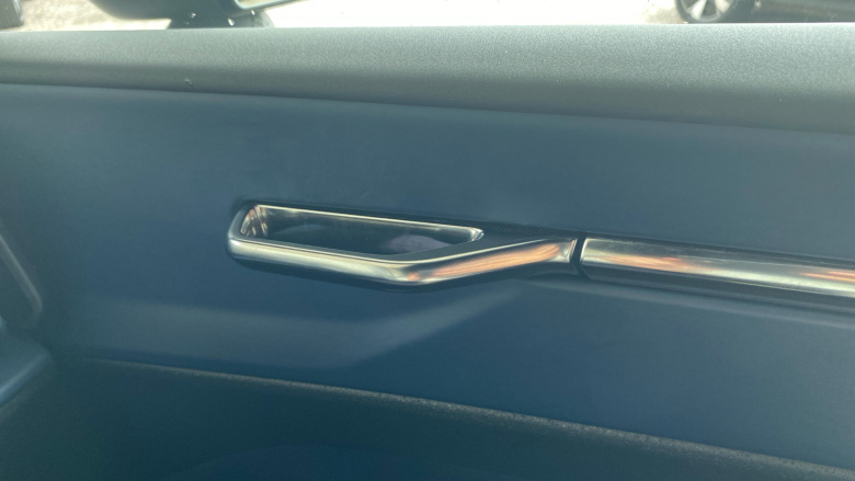 Volvo EX30 315kW Twin Motor Performance Plus 69kWh 5dr Auto Electric Estate